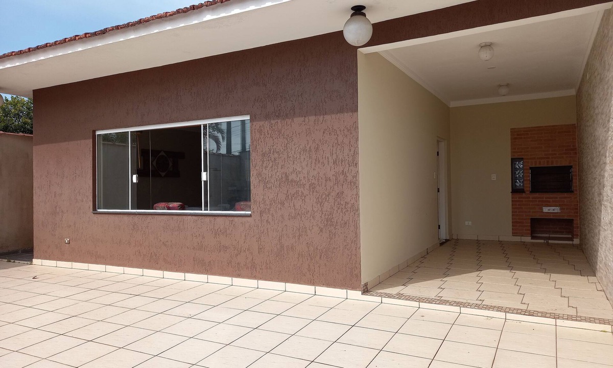 Florida House | 1 Block from the Beach, 4 bedrooms