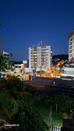 Escola Agricola House | 1 quarto sem ar-condicionado