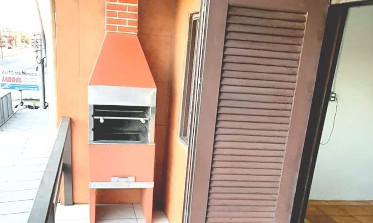 Capao da Canoa Apartment | 2-bedroom apartment with balcony/entire apartment/sleeps up to 6 guests/very close to the sea.