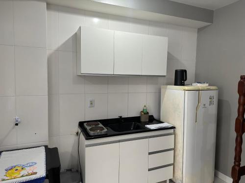 Alexandra Apartment | 2 Quartos amplos Completo com Internet Garagem e Ar condicionado