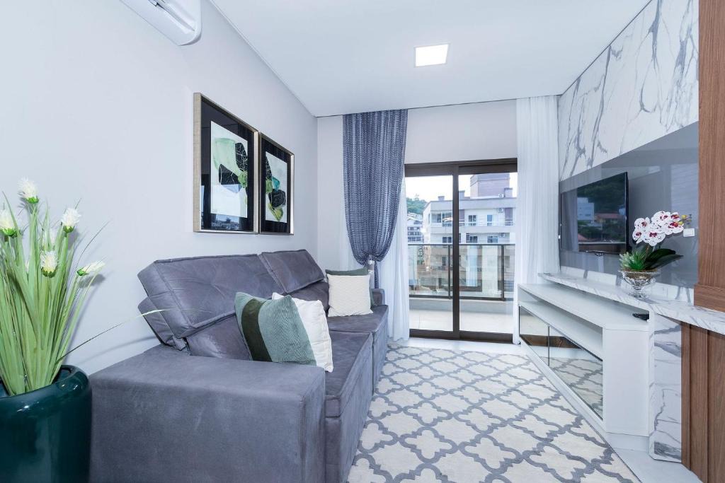 Centro Apartment | 2-Suite Apartment in Central Bombinhas