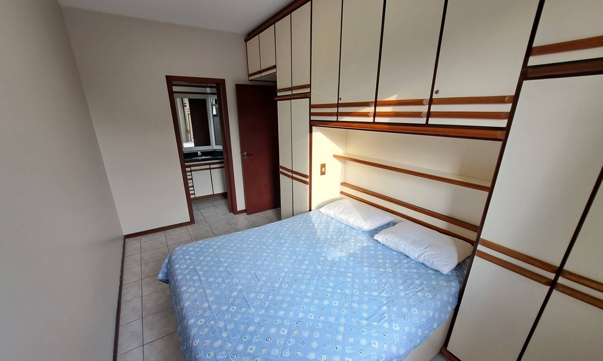 Ingleses do Rio Vermelho Apartment | 2 Vagas, 2 Banheiros, 2 Quartos, uma Quadra do Mar, Férias ou Home Office