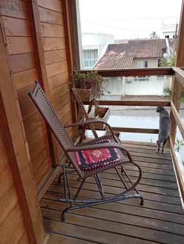 Colombo House | Acomodação impecável próxima a Curitiba, Pinhais, C Grande e Quatro Barras
