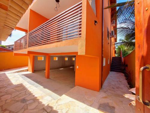 Jabaquara Apartment | Algodão - Novo Flat com Piscina, 50mts da praia, churrasqueira privativa, ar con, wi-fi, netflix, garagem