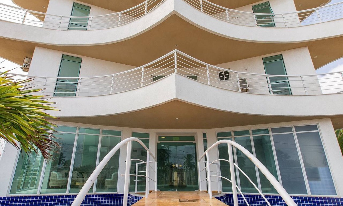 Colonia de Pescadores Apartment | Ap 1 Block the Beach in a Cond. w/a Pool Kvi0304