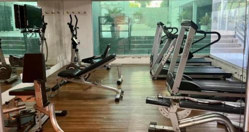 Setor Pedro Ludovico Apartment | Apart Crystal Place Ar, Cozinha, Garagem HUGO