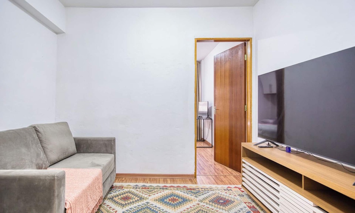 Republica Apartment | Apartamento c Fechadura Eletrônica a 200m do Metrô