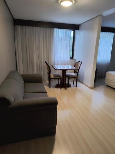 Atiradores Apartment | Apartamento de um quarto em região central de Joinville!