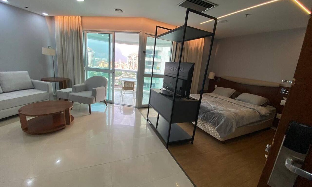 Barra da Tijuca Apartment | Apartment facing Barra da Tijuca beach in the former Sheraton.