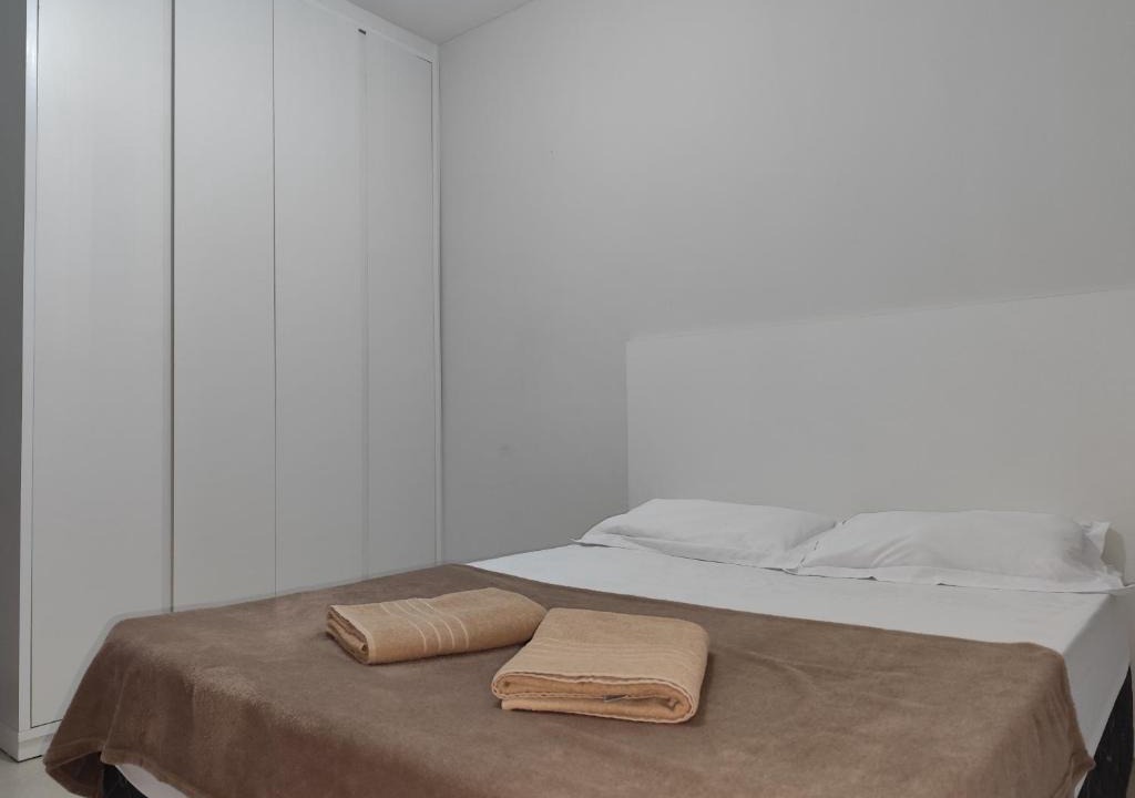 Uba Apartment | apartment work centro