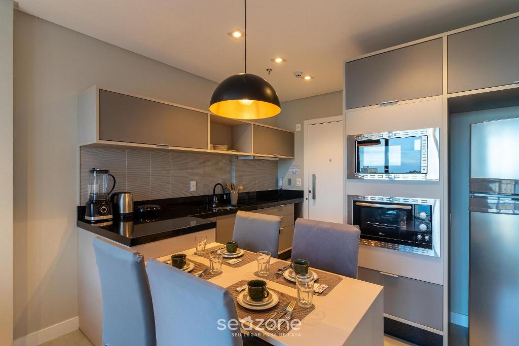 Centro Apartment | Apt. in Condo. w/Pool & Sea View MHF1305