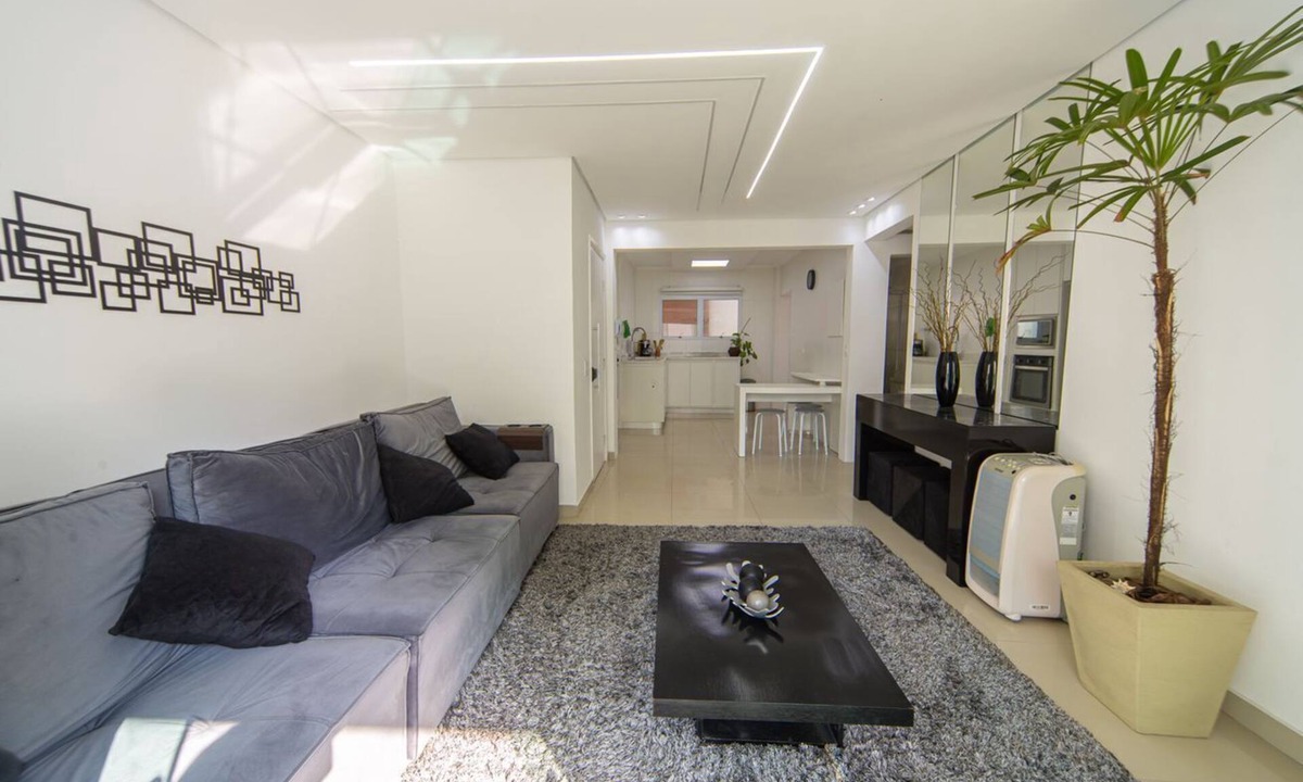 Pitangueiras Apartment | Apto com 2 vagas e Churrasqueira a 200m da Praia
