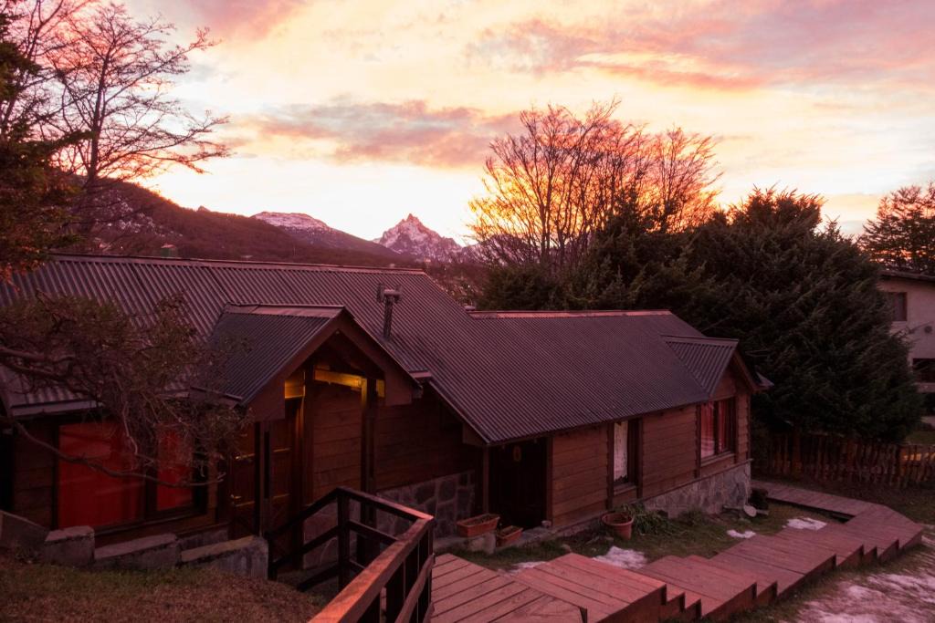 Province of Tierra del Fuego Cabin | Aves del Sur