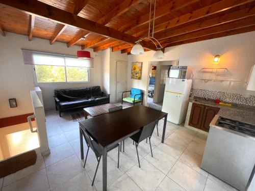 Las Gaviotas House | Ayres Pampa II Pa