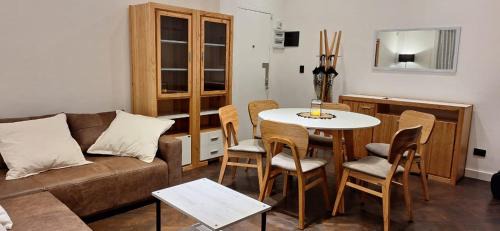 Buenos Aires Central Business District Apartment | Baireshistorico