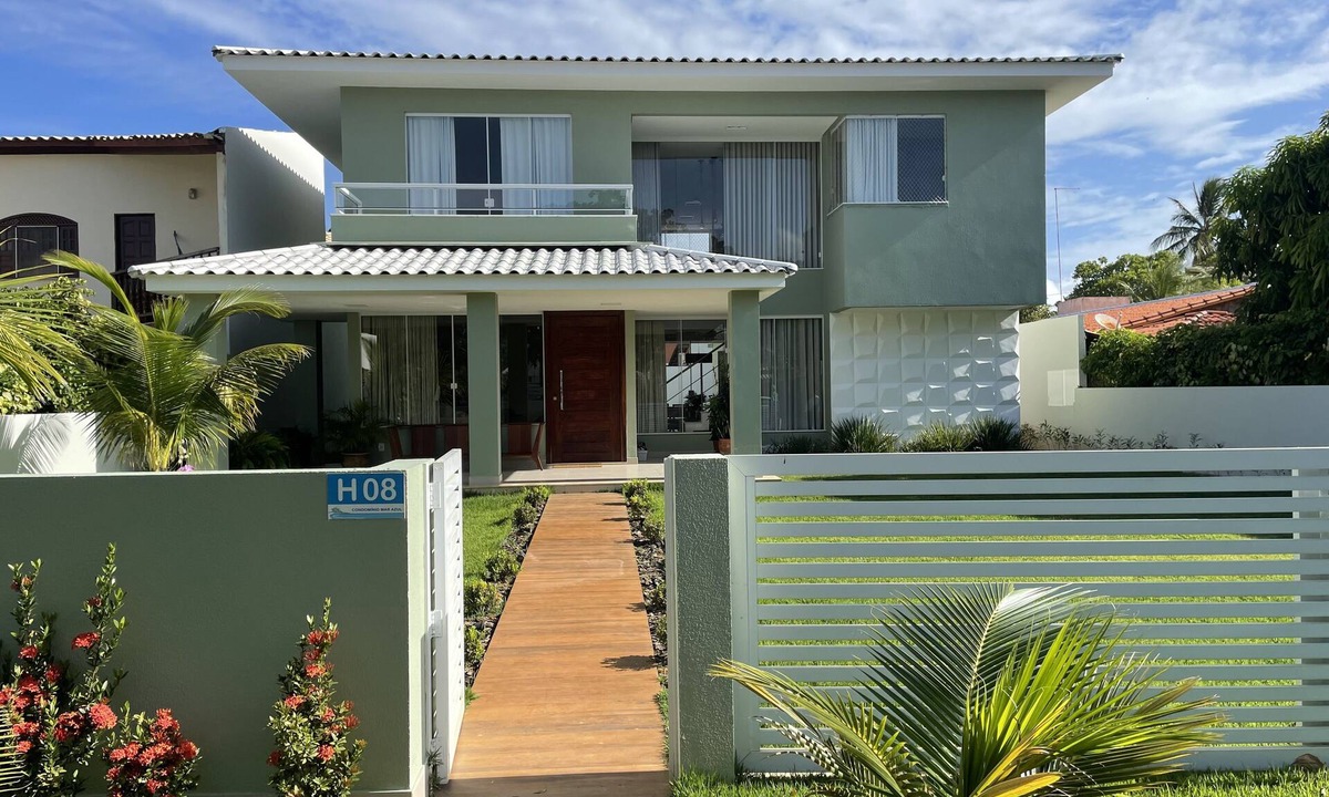 Canto do Mar House | Beach house in Guarajuba, 4 bedrooms, close to the beach, with pool and Wi-Fi.
