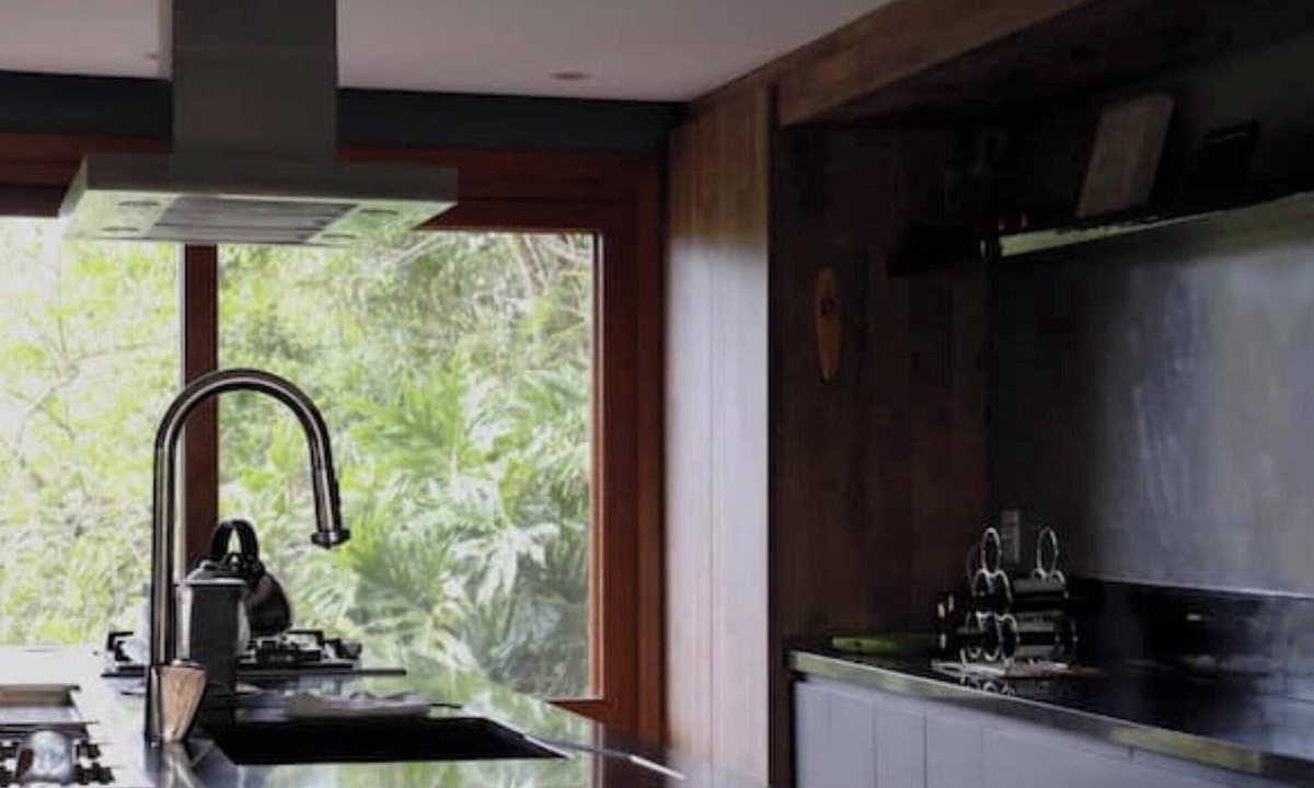 Praia do Rosa House | Beach house in Rosa - view of Ibiraquera Lagoon