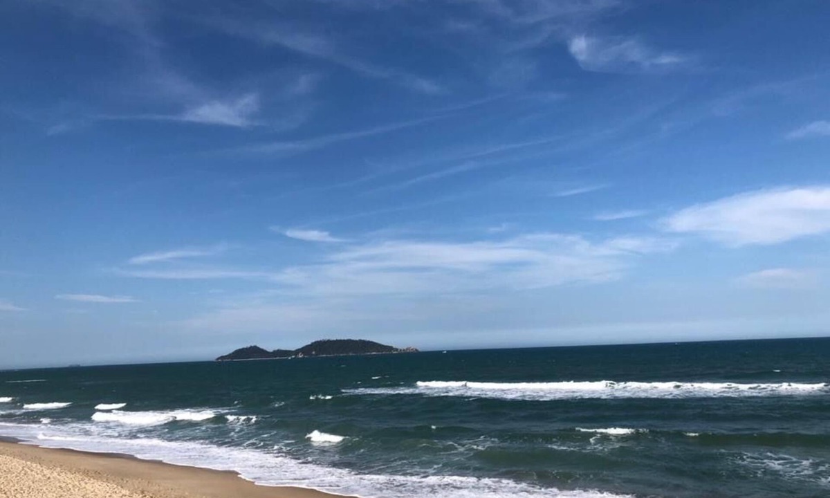 Morro das Pedras House | Beachfront apartment