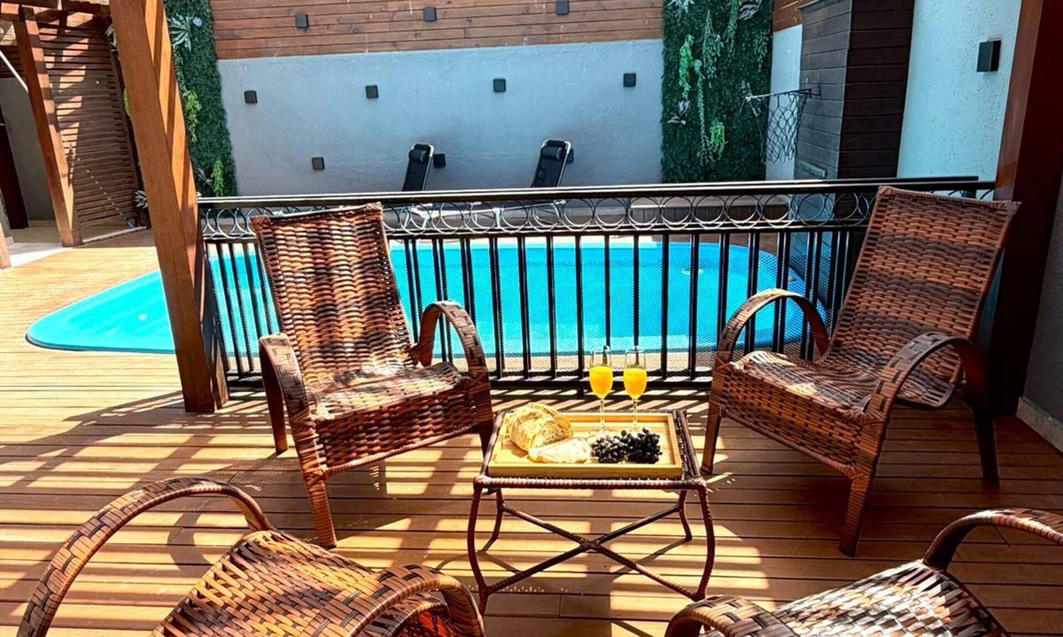Rio Tavares House | Beachfront house: pool, BBQ, jacuzzi & more