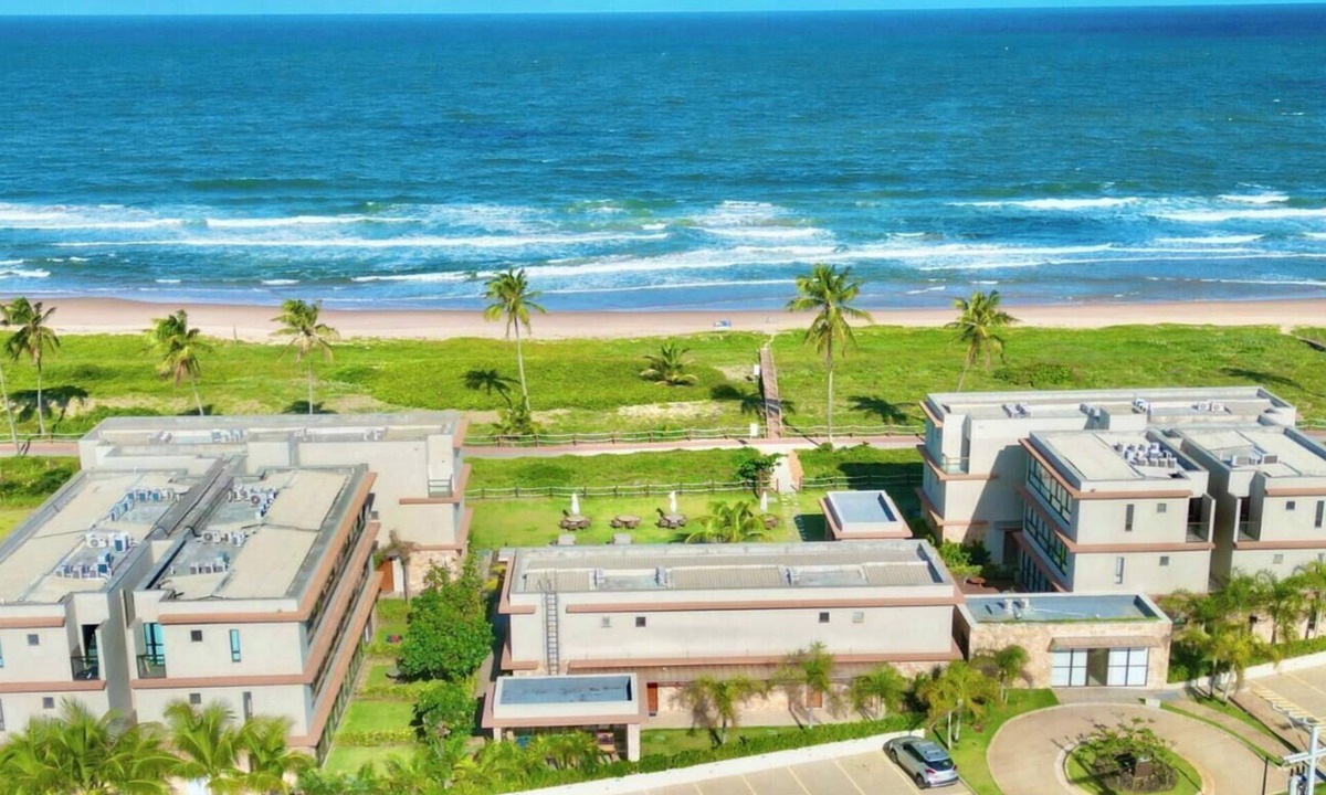 Barra do Jacuipe Apartment | Beachfront Paradise 3 Bedrooms Ocean View Guarajuba (NAIA 14)
