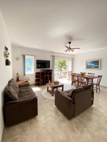 Itanema Apartment | Beautiful 3 Bedrooms with Barbecue Deck Angra Pool