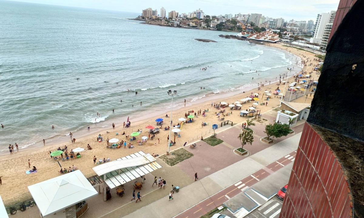 Muquicaba Apartment | Beautiful apartment facing the sea.