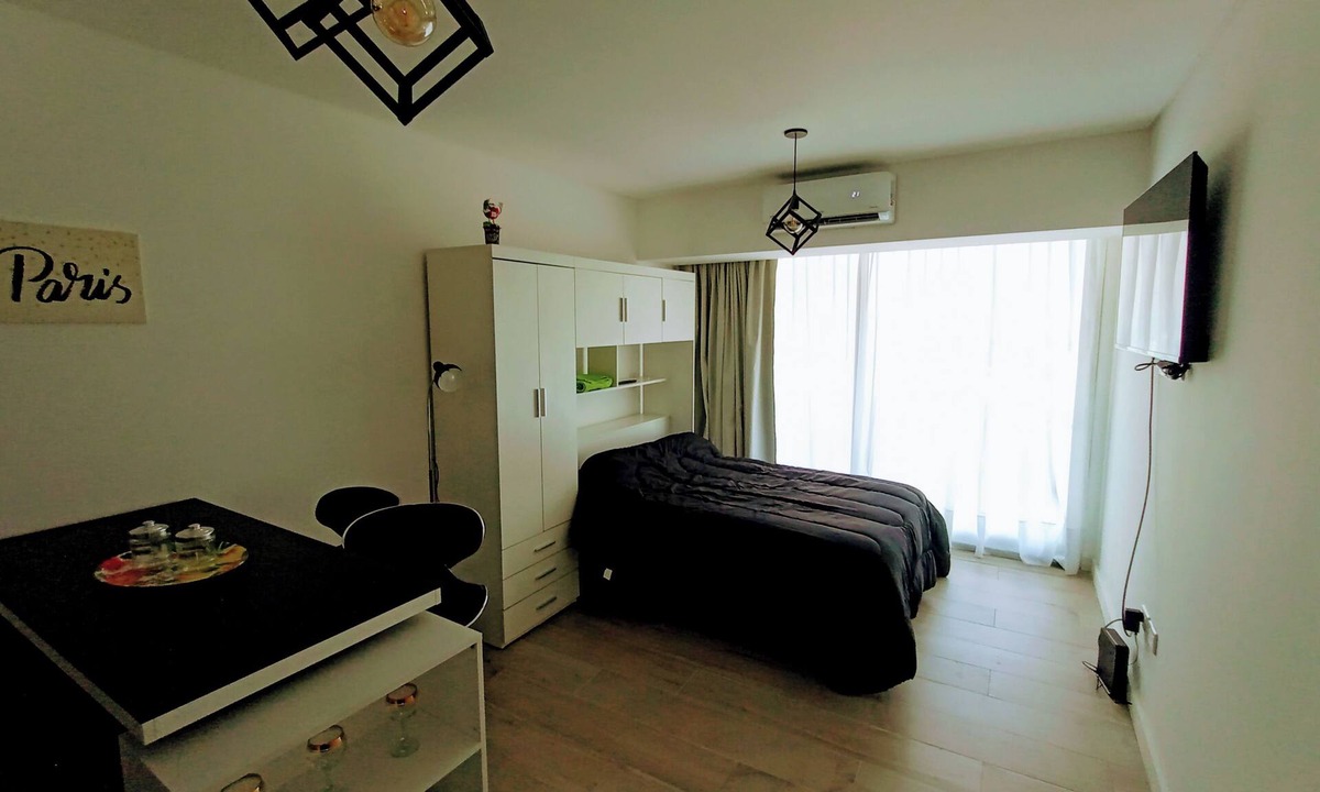 El Centro Apartment | Brand-New & Modern Studio |