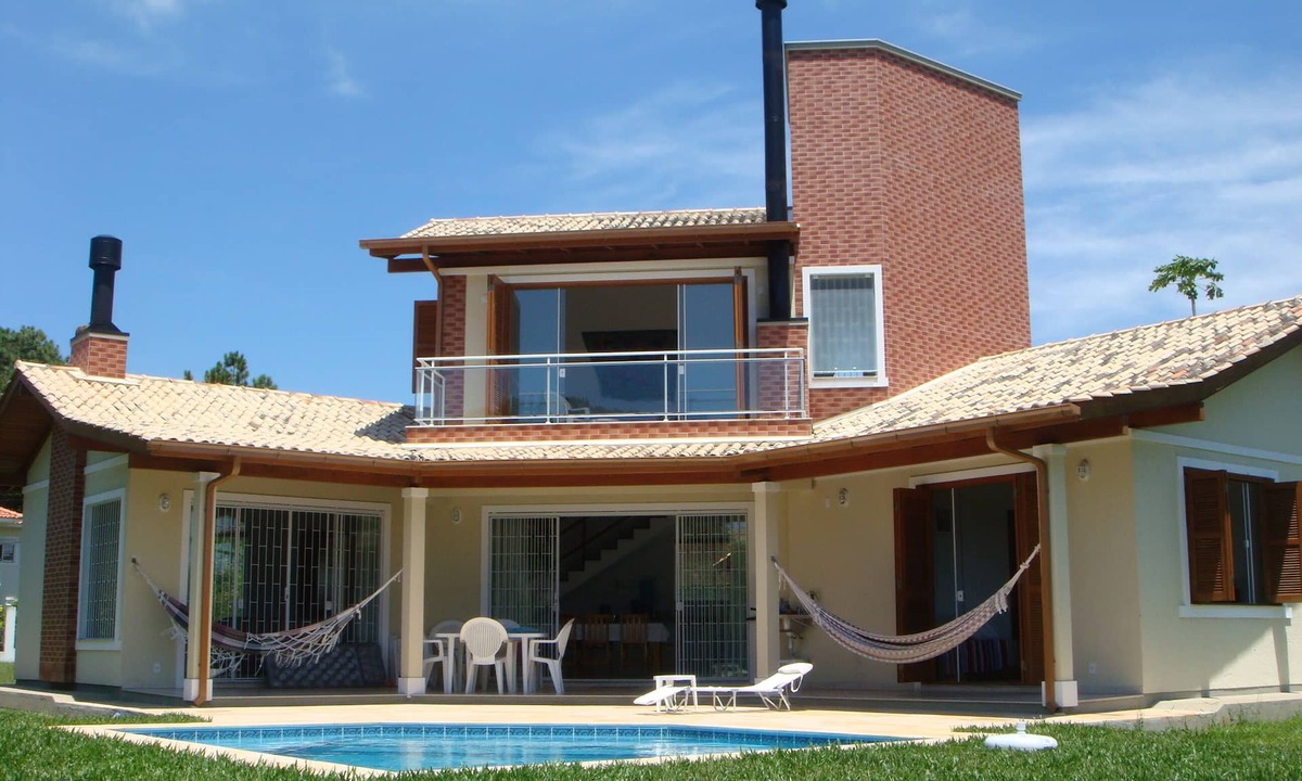 Campeche Norte House | Brand new townhouse on a quiet street, close to the beach. Sleeps 12 people.