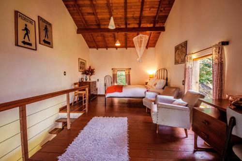 Paraty House | Bus Stop Paraty