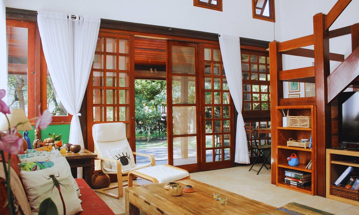 Praia Rasa House | Bz10 House in a gated club community steps from the beach