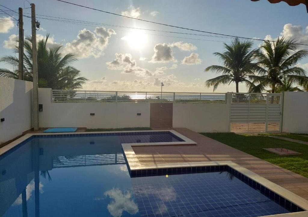 Pitimbu House | Casa Beira-Mar com Piscina e 4 Suítes - Pitimbu