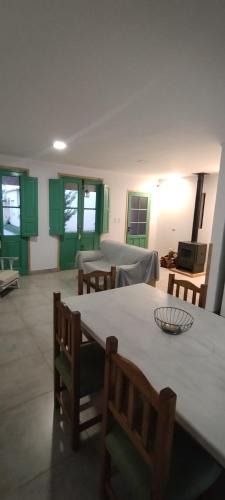 Tres Arroyos Apartment | Casa Colibrí