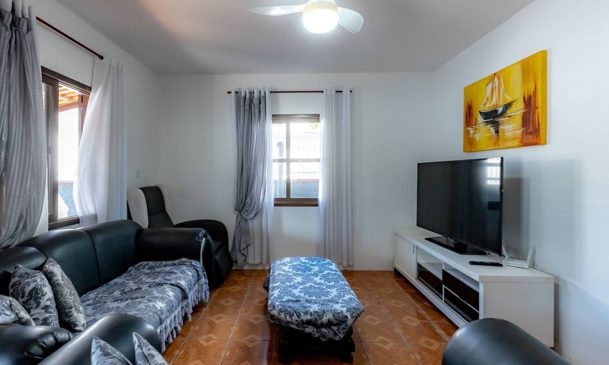 Meia Praia House | Casa com Churrasqueira e Rede a 210 m da Praia