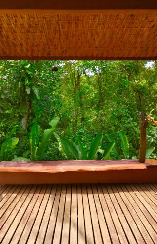 Prumirim House | Casa com piscina a poucos minutos da praia