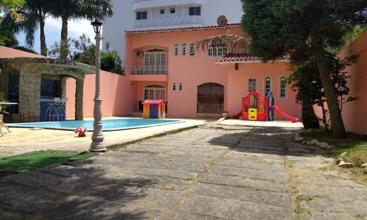 Cabecudas House | Casa com Piscina em Cabeçudas , 80 metros da Praia