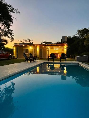 Paso de la Patria House | Casa con piscina Paso de la Patria. Bitcoin's House.