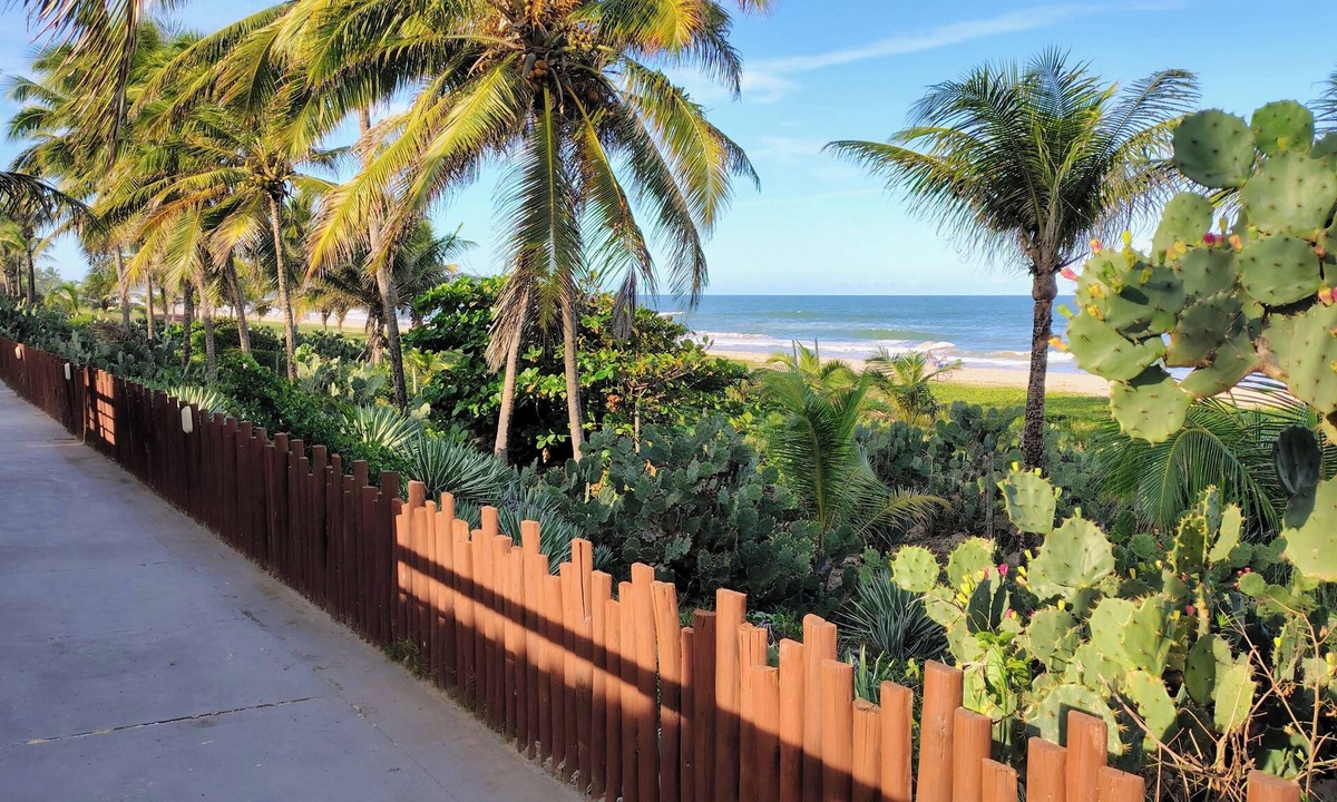 Barra do Jacuipe House | Casa do Sossego, 50m from the beach, swimming pool, electric car charging station.