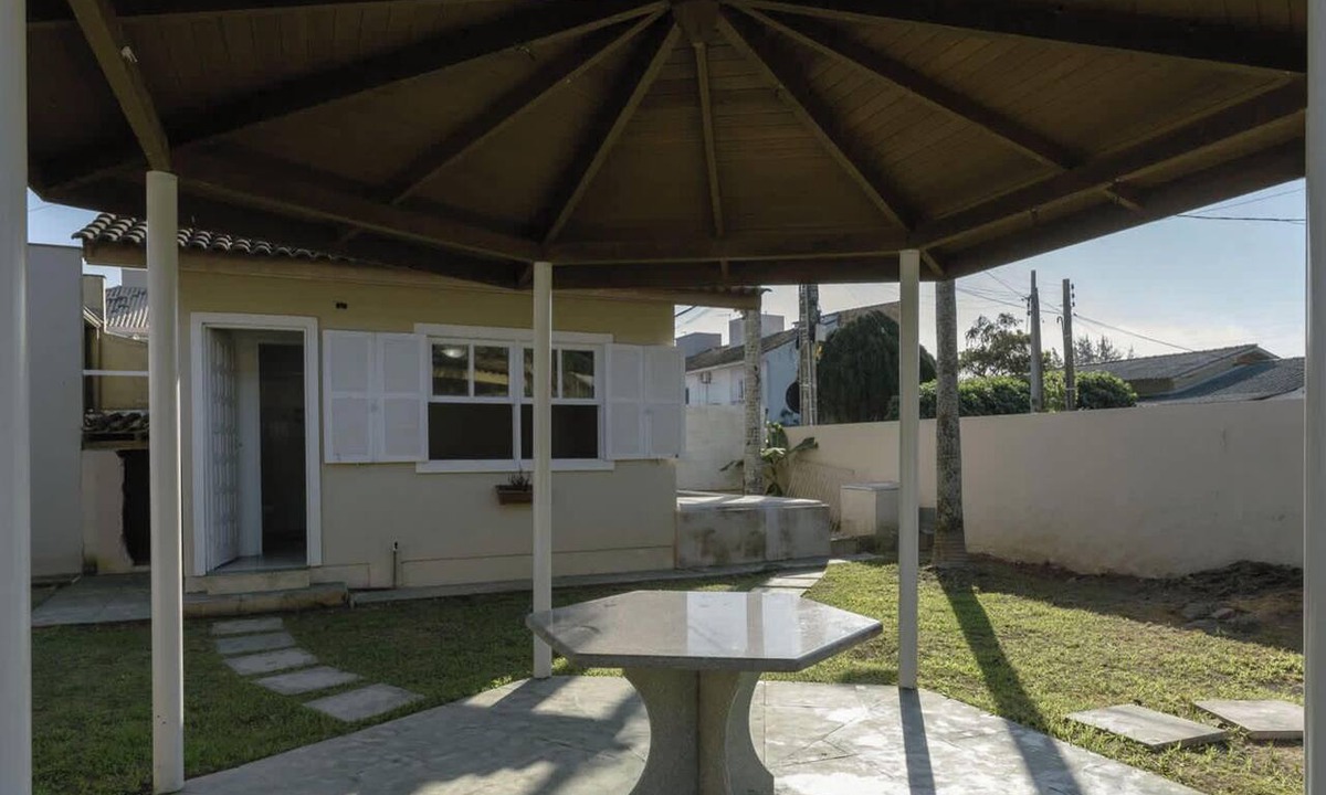 Florianopolis House | Casa em Florianópolis a 200m da Praia Ponta das Canas