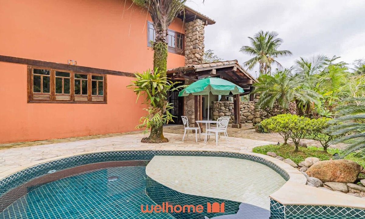 Itamambuca House | Casa em Itamambuca com piscina e a 280m da praia
