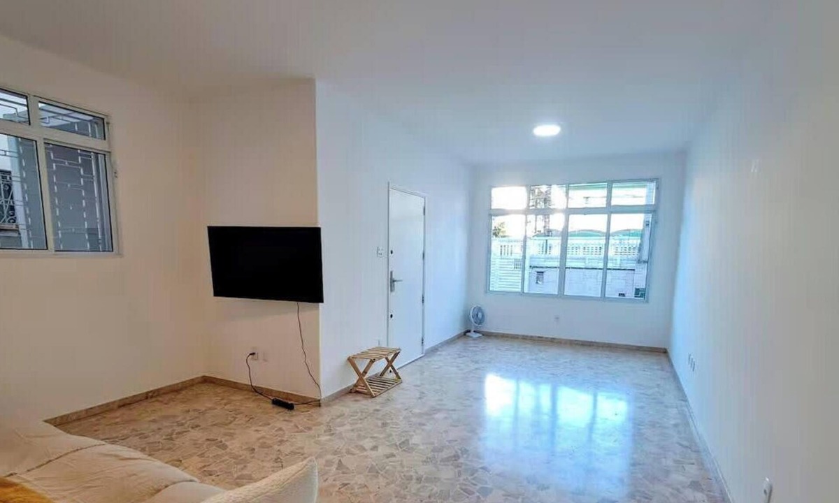 Gonzaga Apartment | Casa em Santos a 850m da Praia do Gonzaga