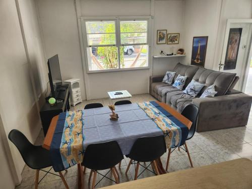 Arroio Teixeira House | Casa próxima a praia