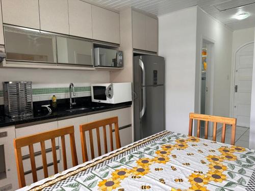 Barra da Lagoa House | Casa térrea com churrasqueira a metros da praia