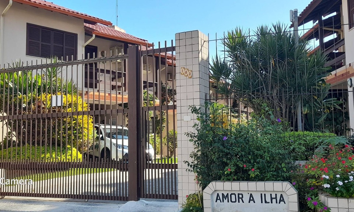 Ingleses do Rio Vermelho House | CasaTT Floripa - 3 Bedrooms with Air Conditioning - 150 m from the beach