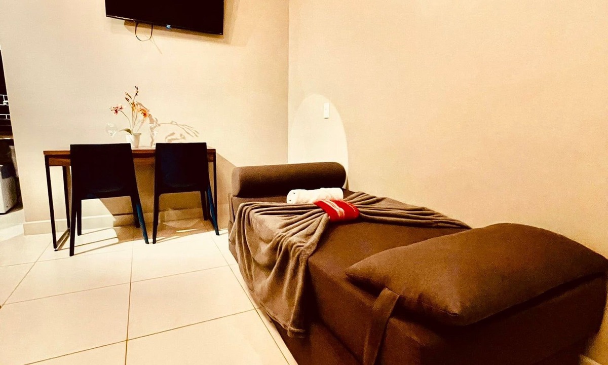 Jardim Nova Suica House | Casinha Amarela