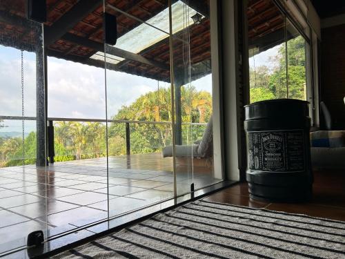 Vila Paula House | Chacara pé na agua represa de Mairiporã