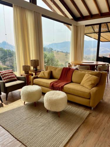 Delfim Moreira Ski Chalet | Chalé Casa Mourad Entre Olivais café da manhã incluso