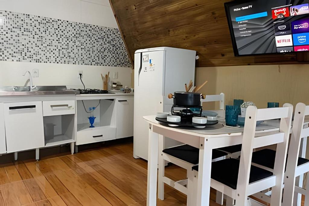 Santa Lidia Ski Chalet | Chalé com Piscina e Contato com Natureza