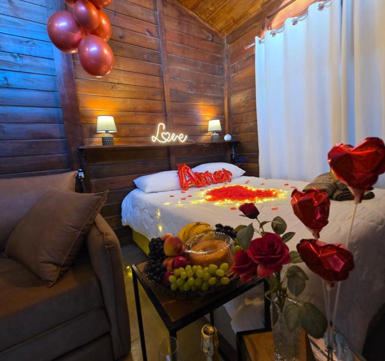 Guarapari Ski Chalet | Chalé Romantico com SPA e Piscina PRIVATIVO