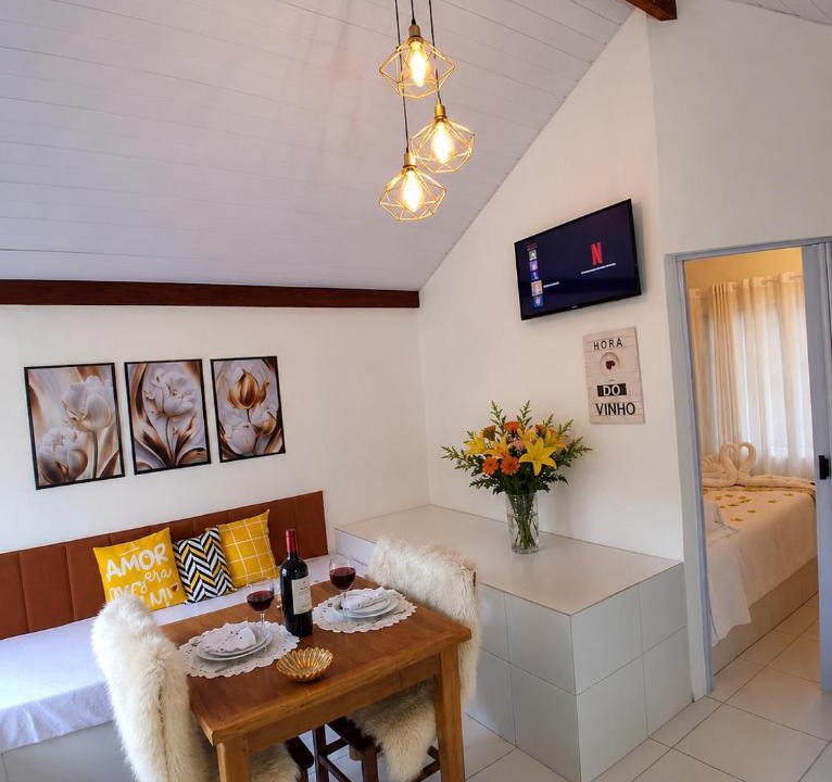 Jarinu House | Chale com cozinha - Refugio perfeito para casal