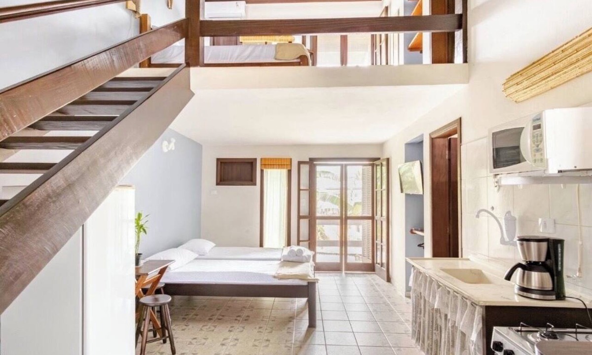 Boicucanga Beach Apartment | Charming loft with a mezzanine, 2 balconies, and 2 bathrooms